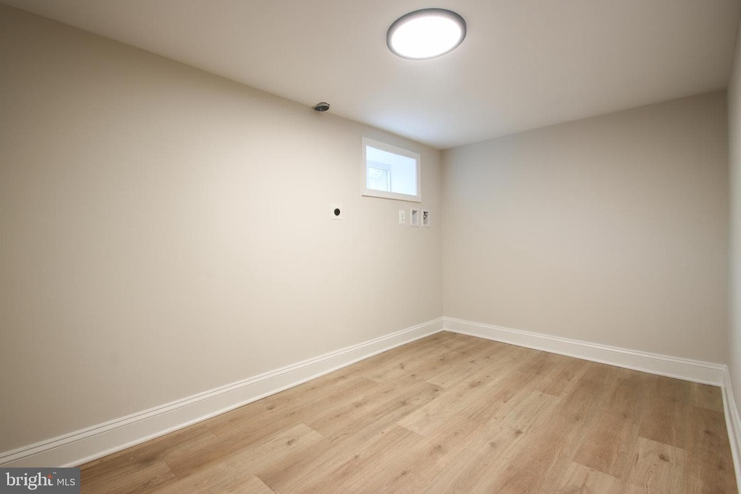 3905 Walnut Avenue photo 22