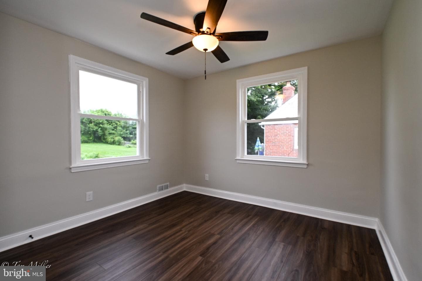 5110 Kenilworth Avenue photo 17