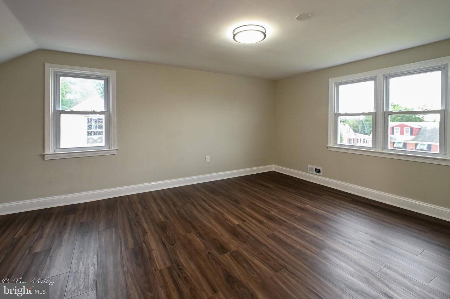 5110 Kenilworth Avenue photo 21