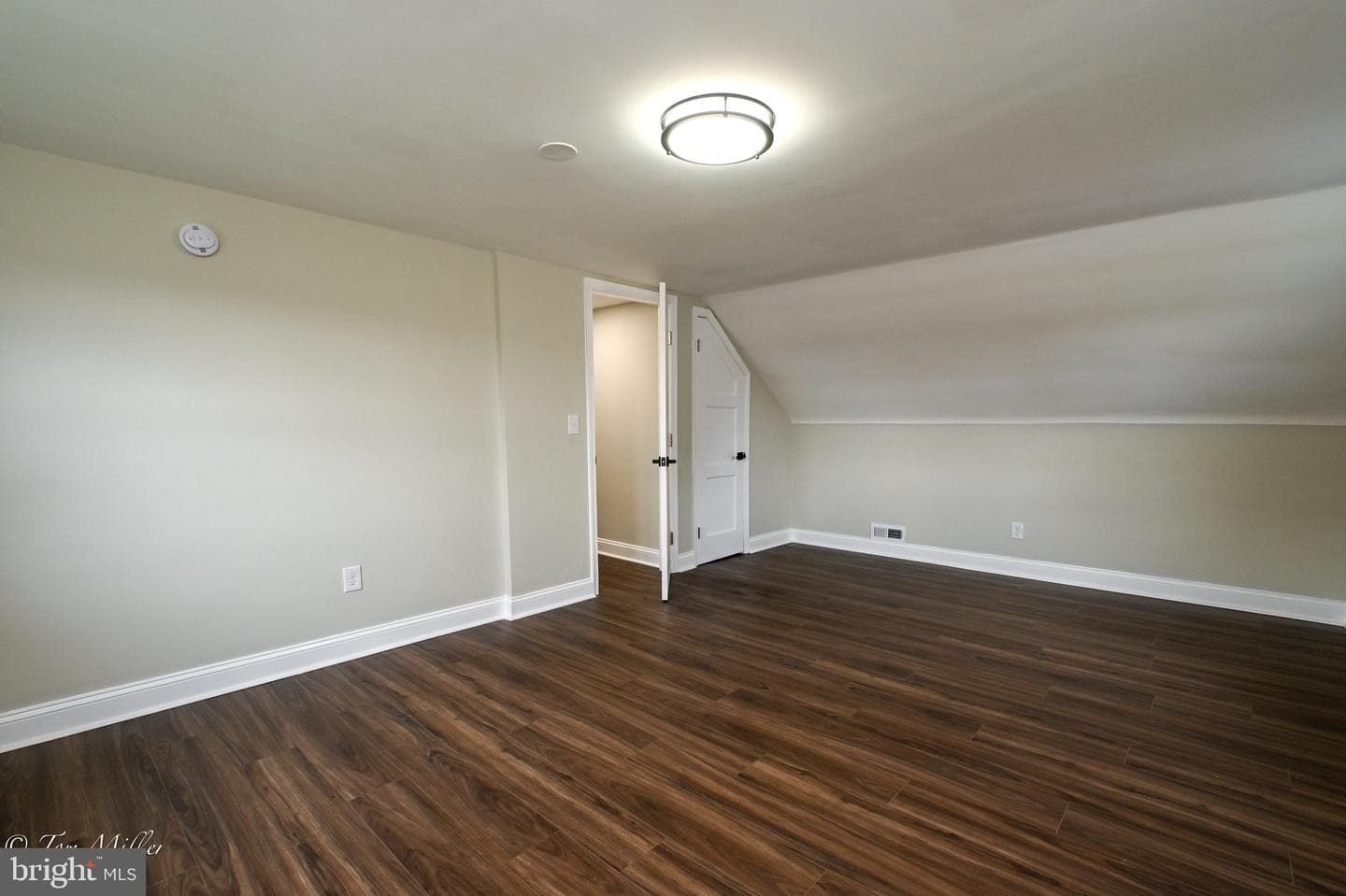 5110 Kenilworth Avenue photo 23