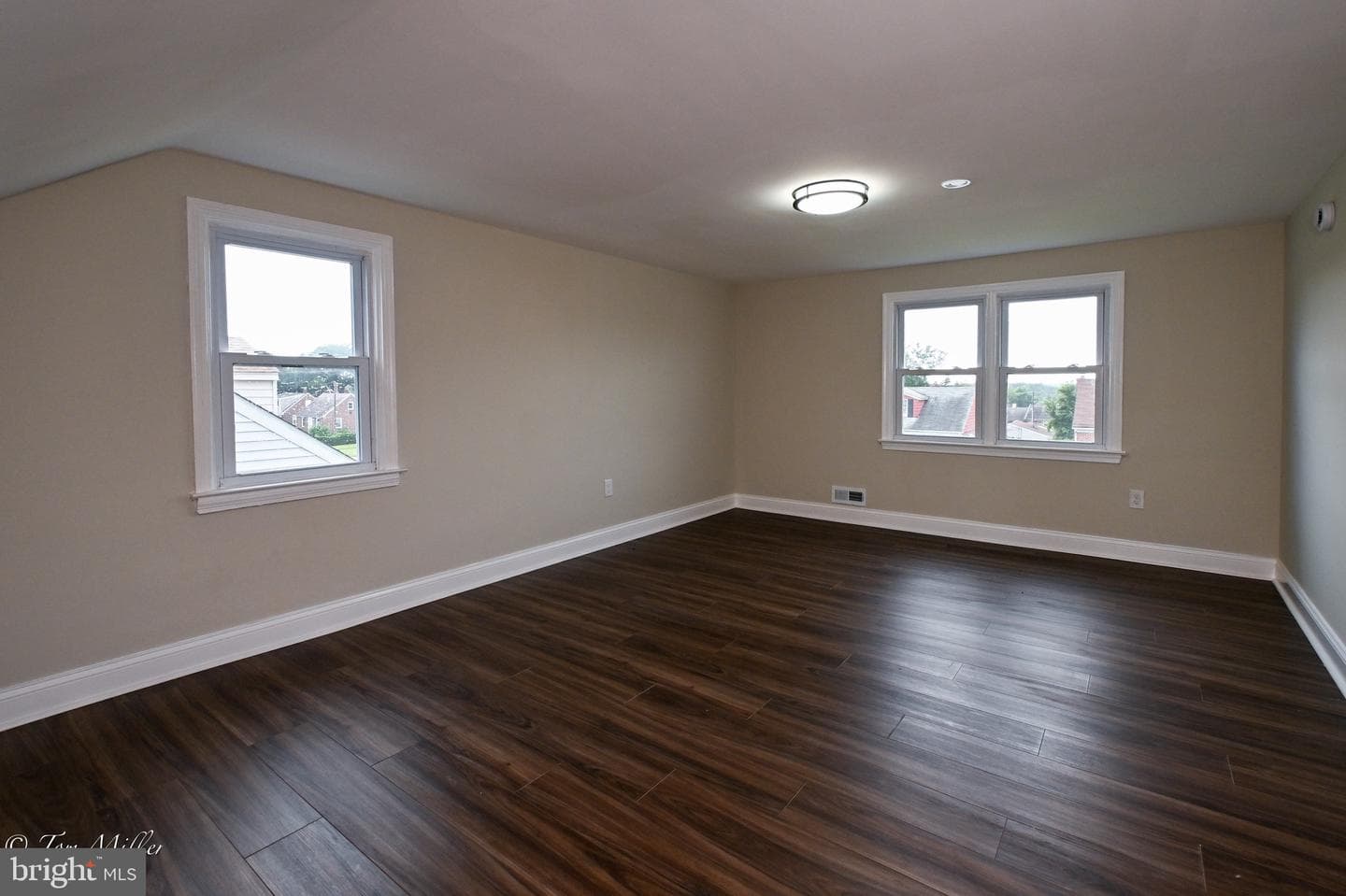 5110 Kenilworth Avenue photo 26