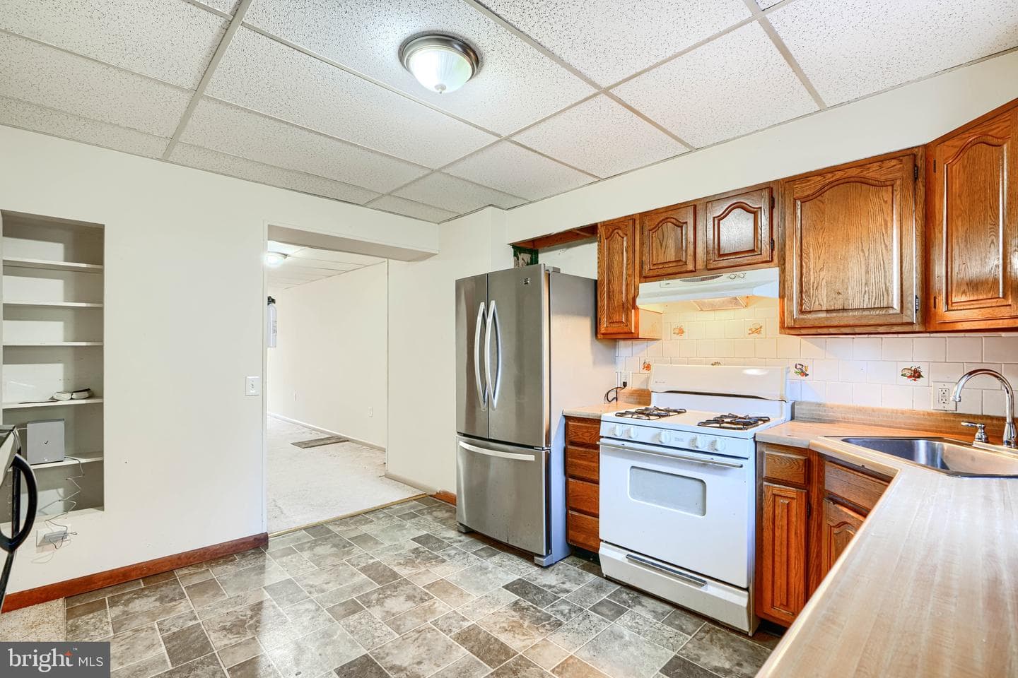 3912 Pratt Street E photo 11