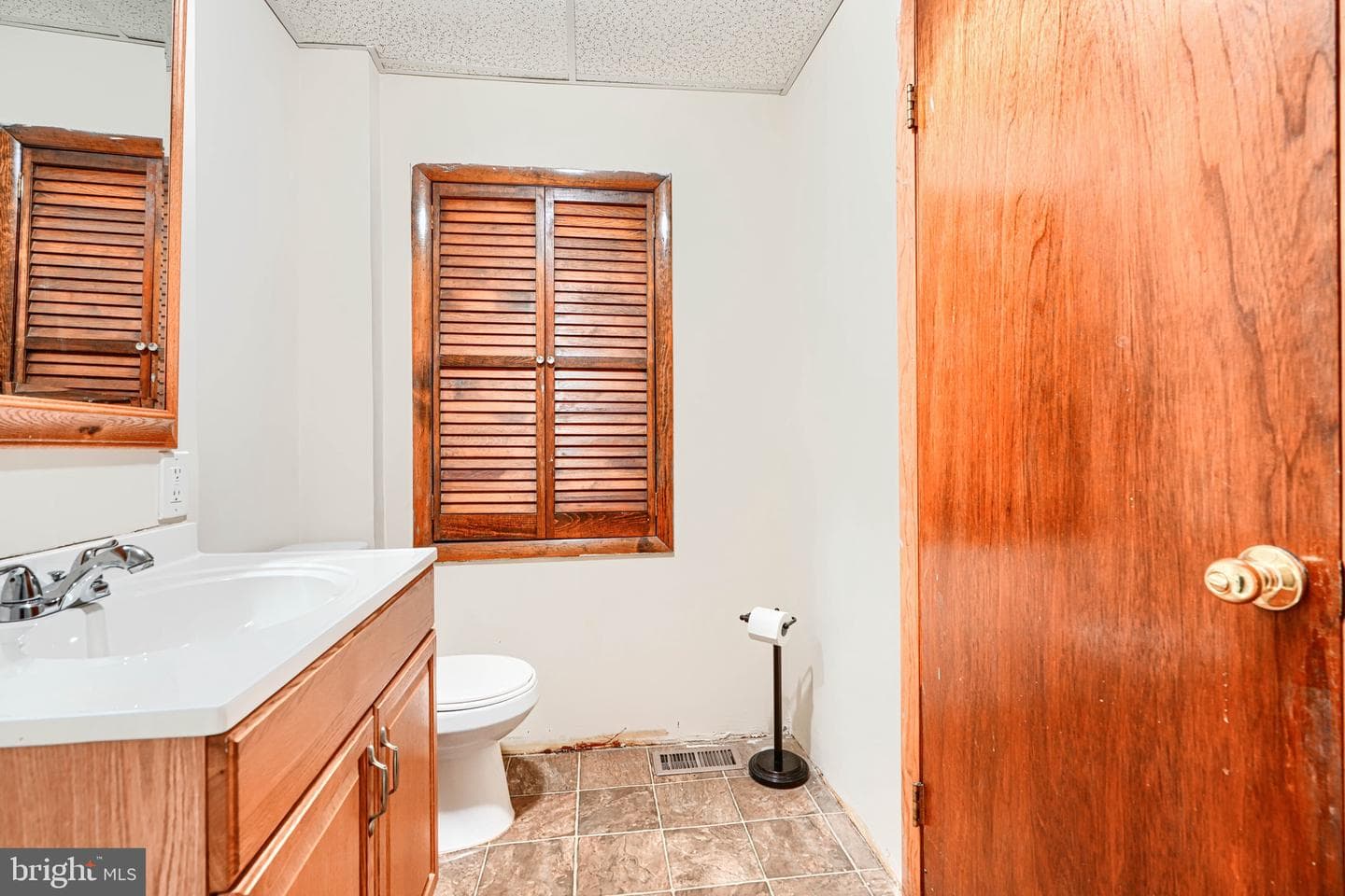 3912 Pratt Street E photo 20