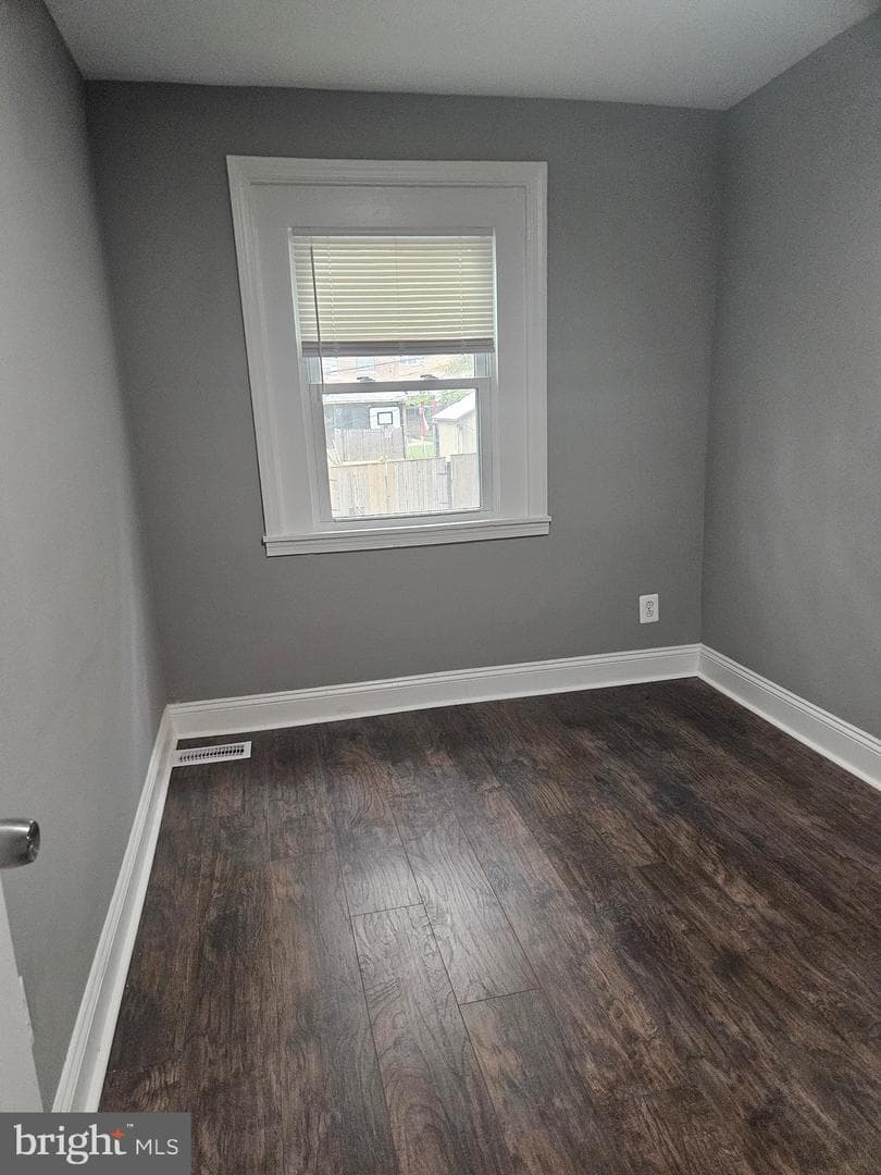 2529 Marbourne Avenue photo 7