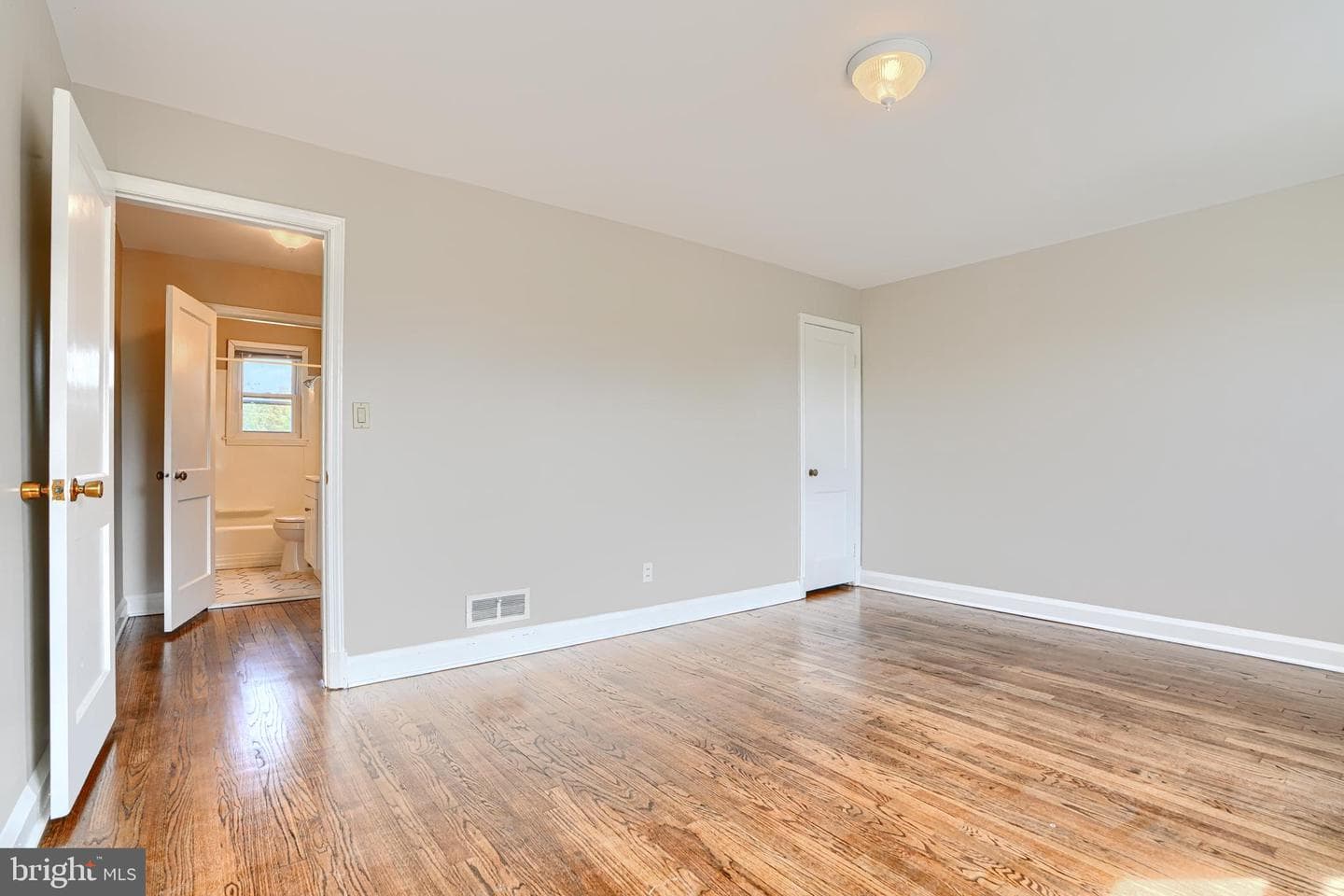 4102 Dudley Avenue photo 13