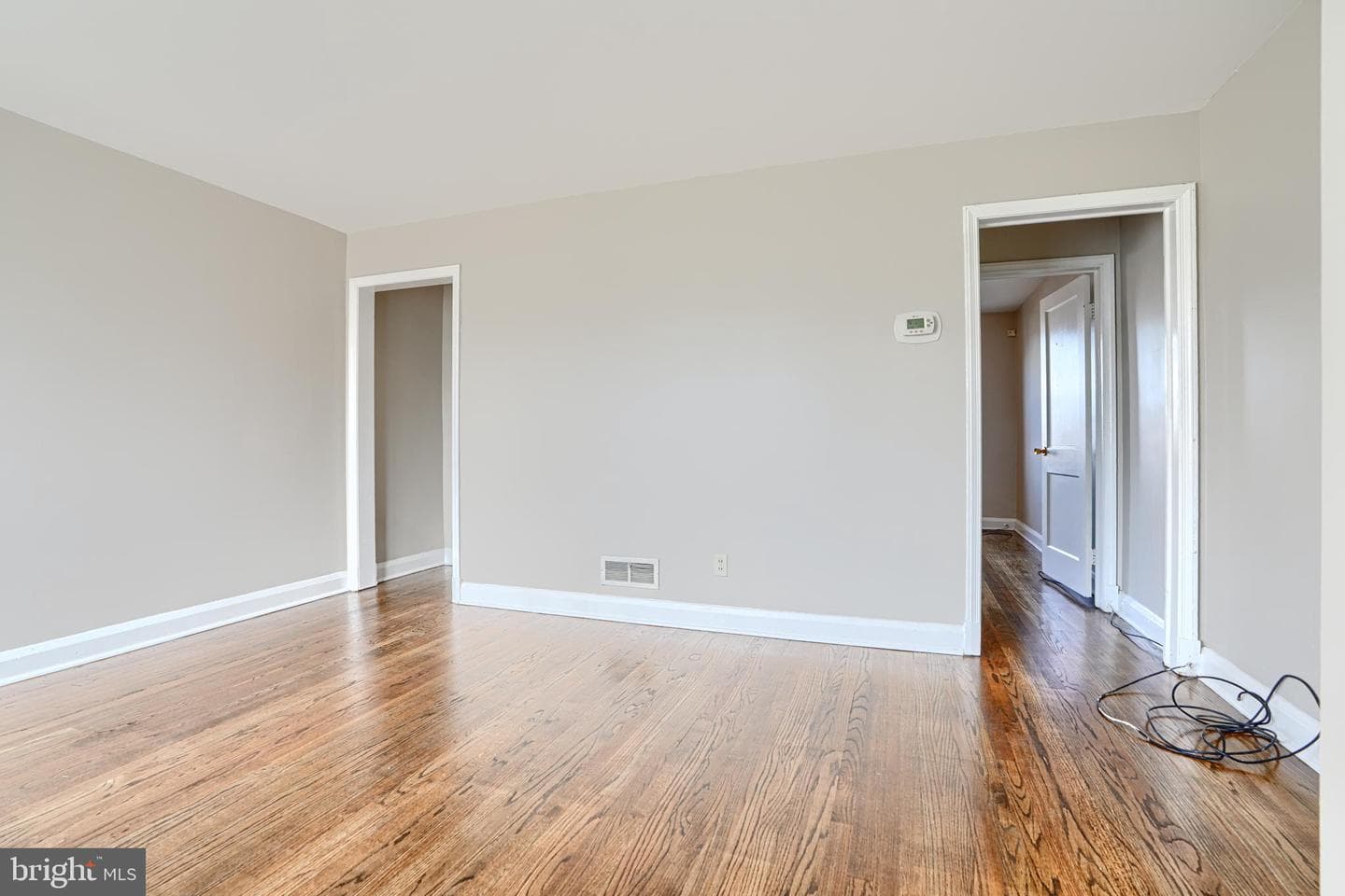 4102 Dudley Avenue photo 5
