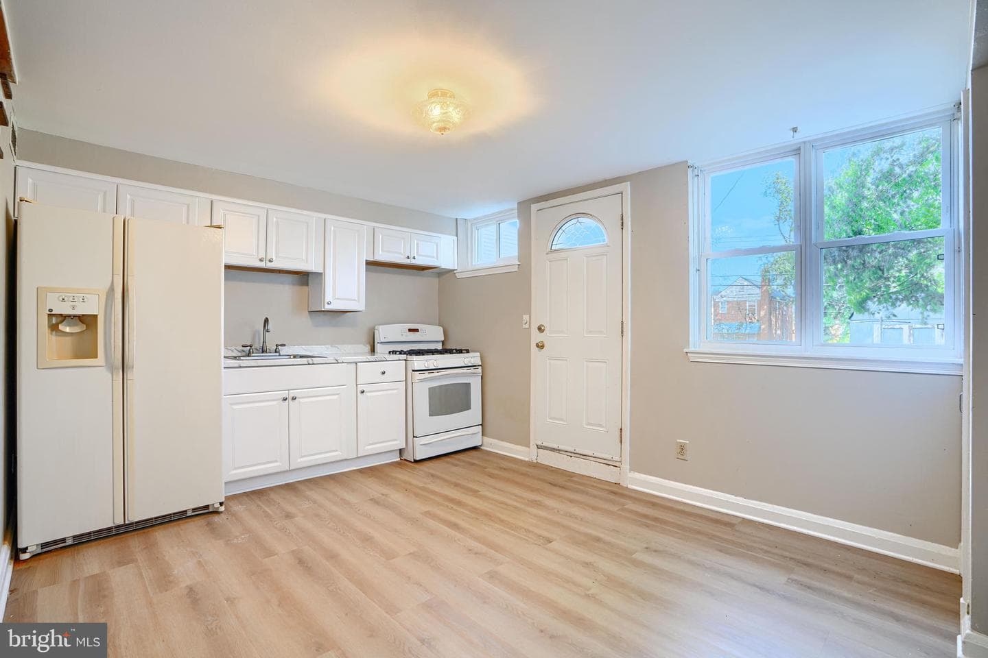 4102 Dudley Avenue photo 6