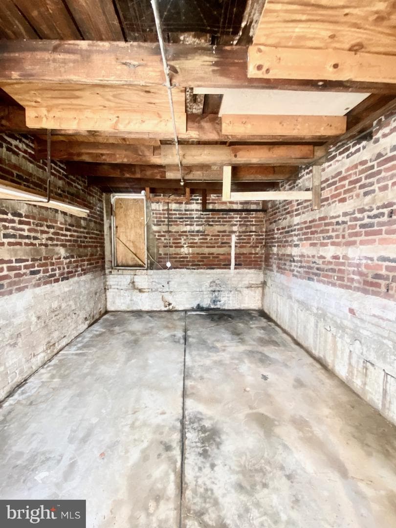 3438 Juneway photo 28