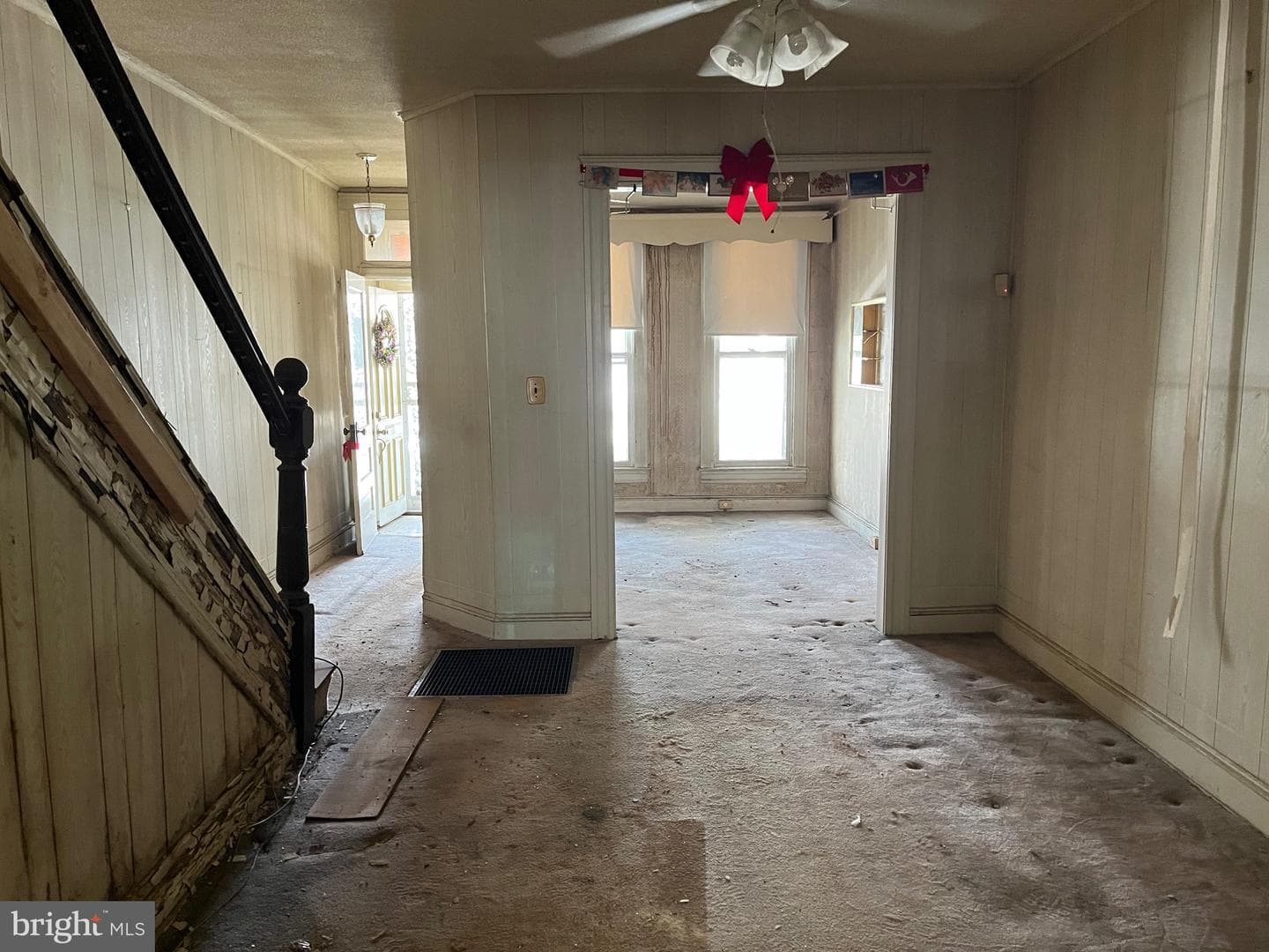 419 Ilchester Avenue photo 4