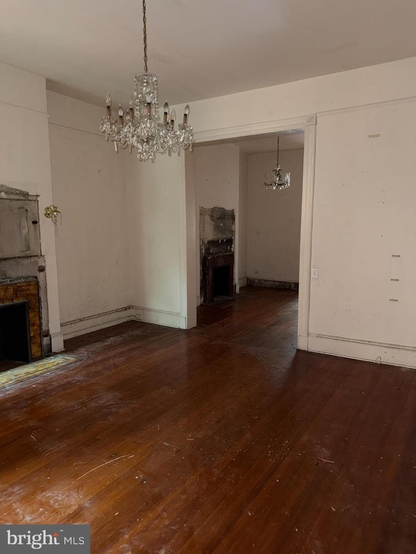 2036 Park Avenue photo 4