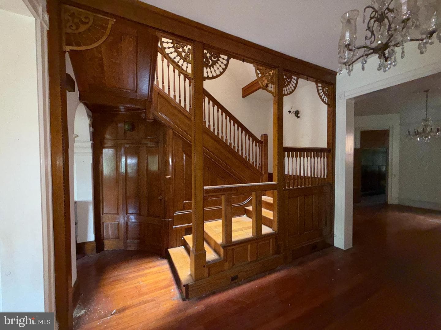 2036 Park Avenue photo 8
