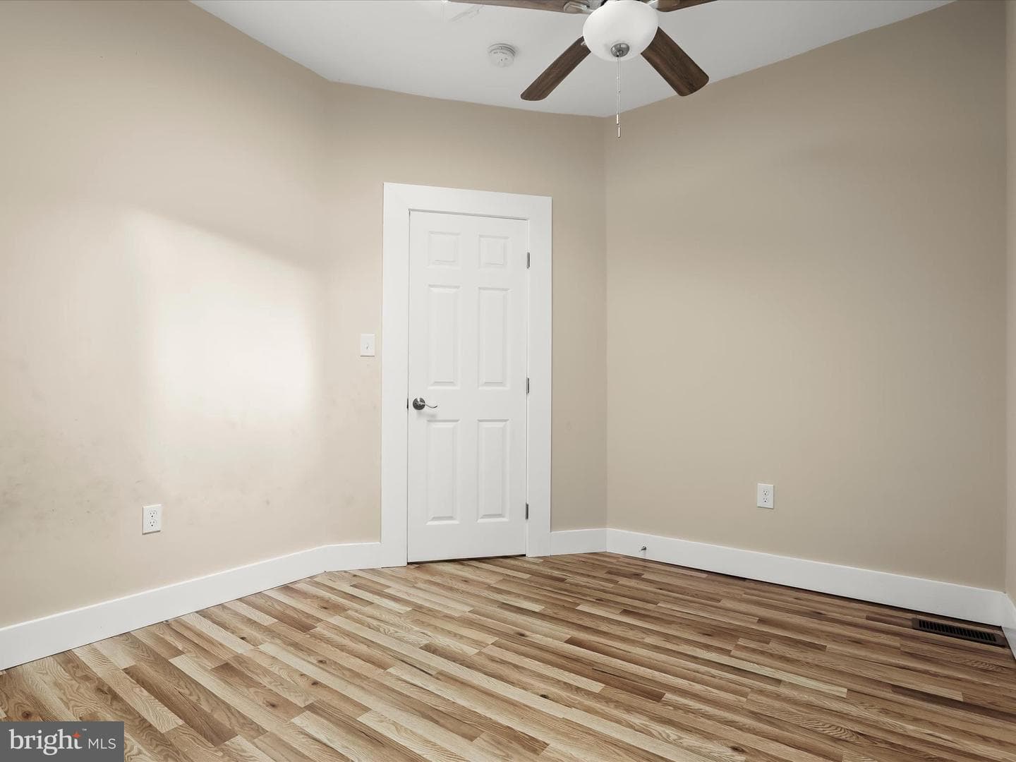 1302 N Longwood Street photo 20