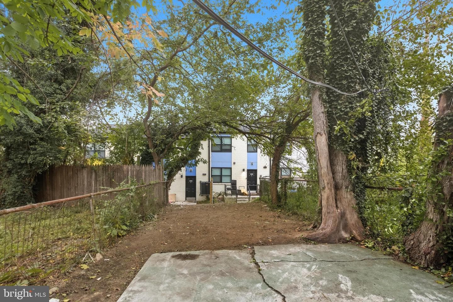 1302 N Longwood Street photo 25