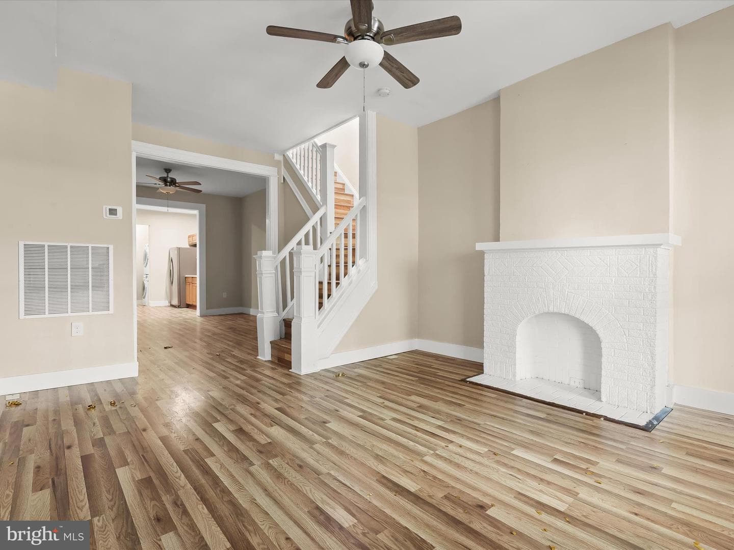 1302 N Longwood Street photo 4