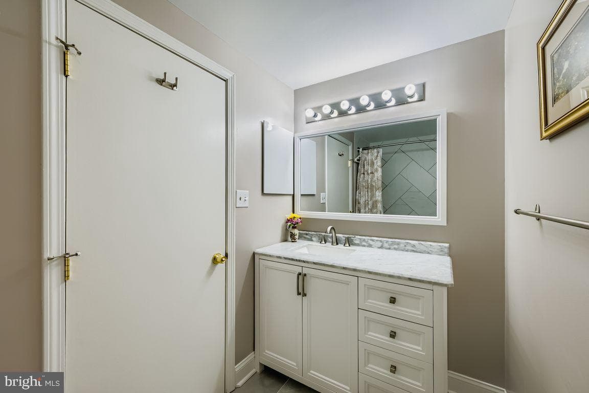 250 President Street #605 photo 14