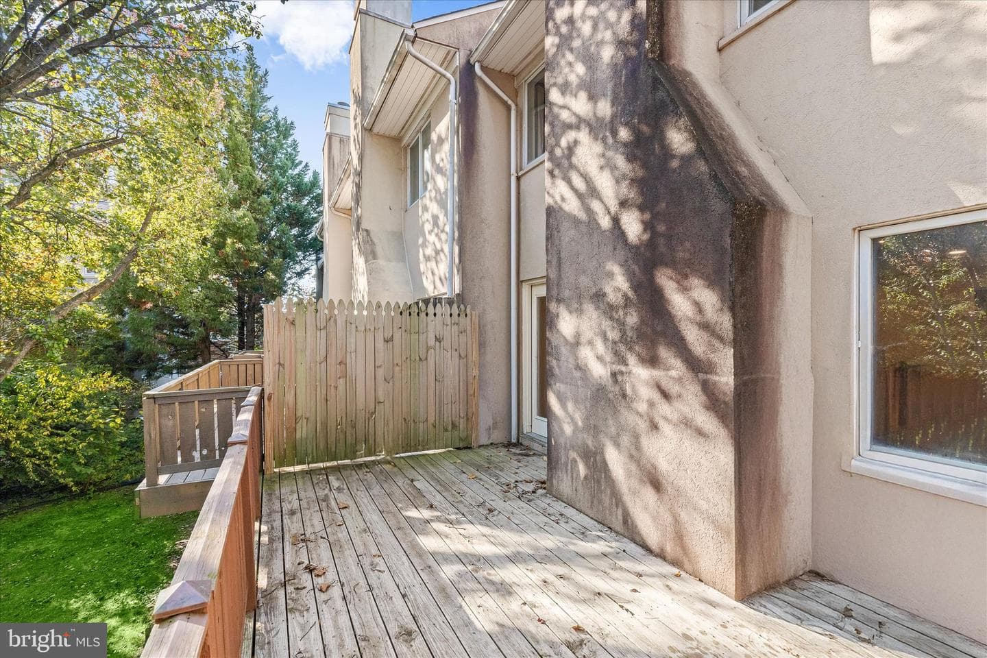 352 Homeland Southway photo 29