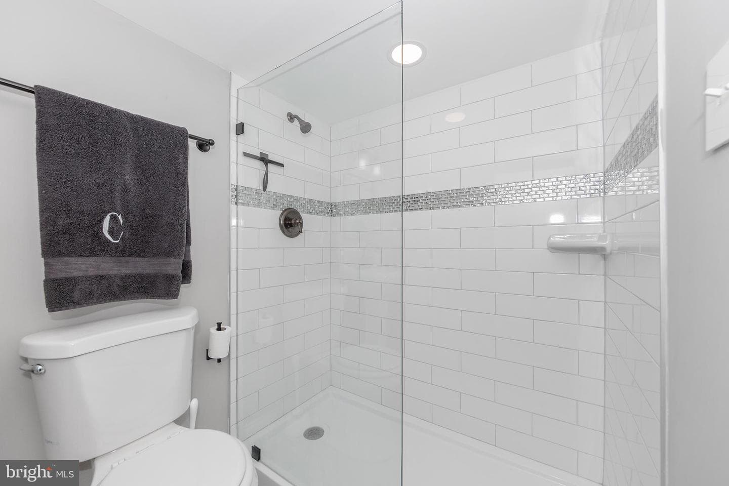 534 S Decker Avenue photo 34
