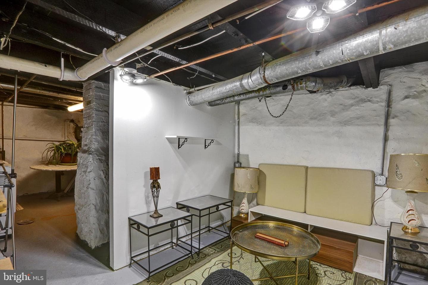 3355 Falls Road photo 21