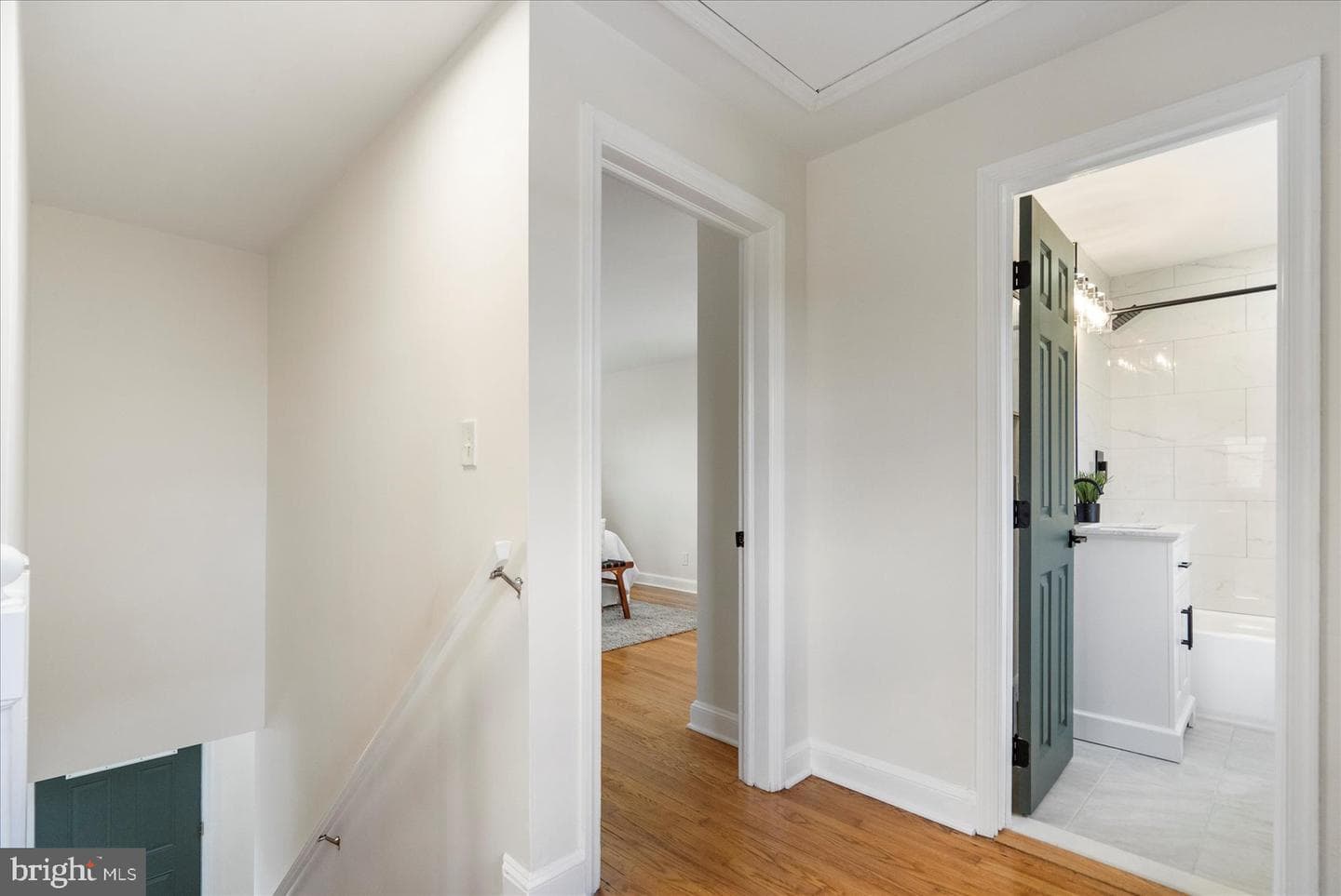 1202 E 35th Street photo 19