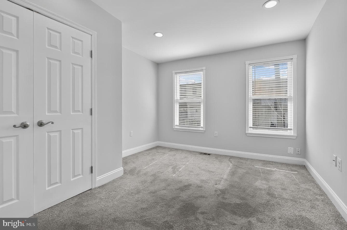 132 N Glover Street photo 13