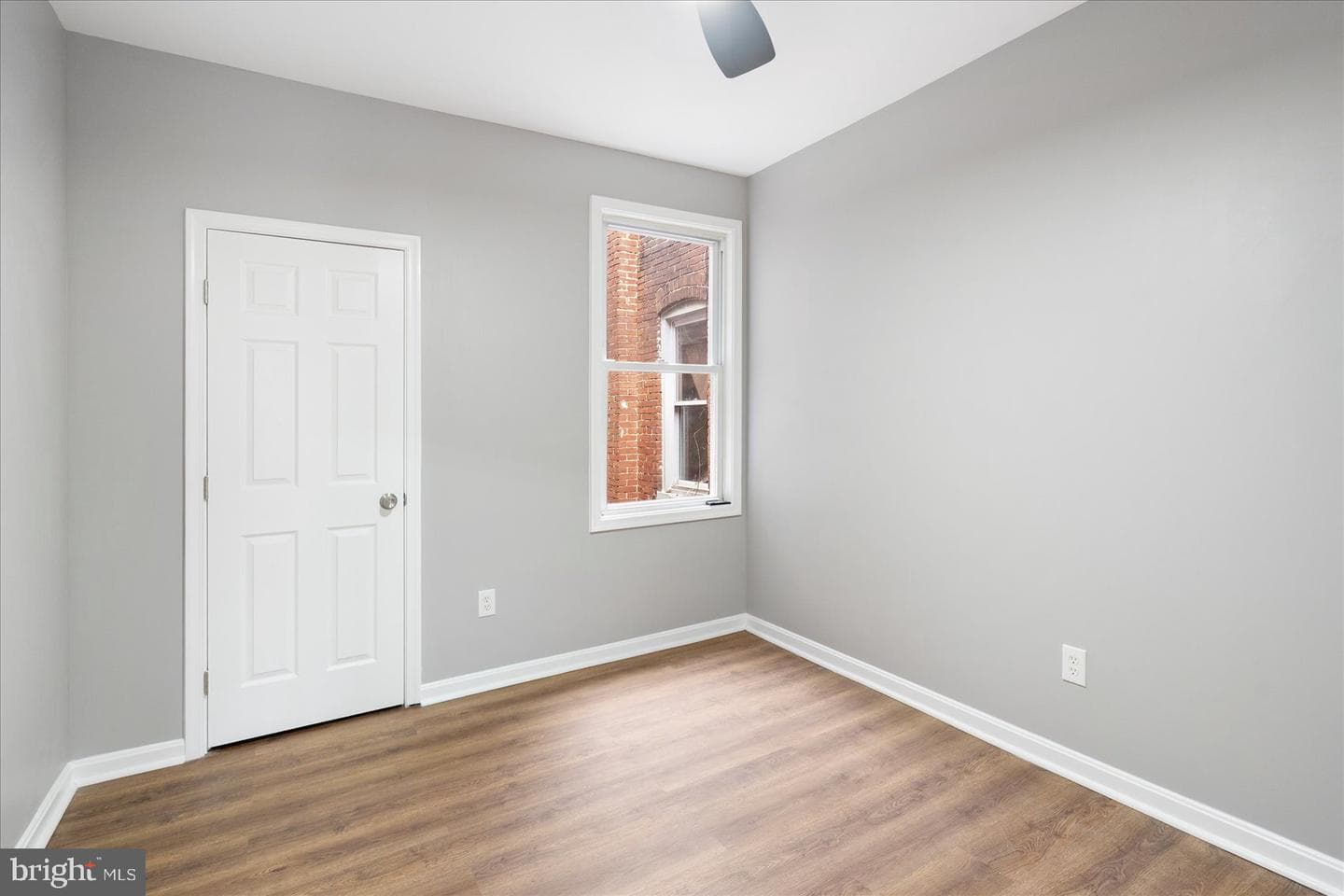 2924 Winchester Street photo 23