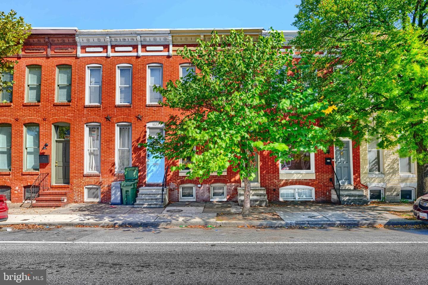 1025 S Hanover Street photo 3