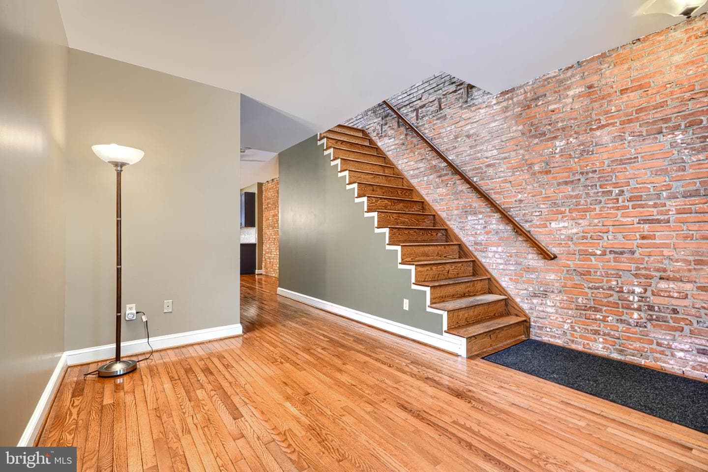 1025 S Hanover Street photo 5