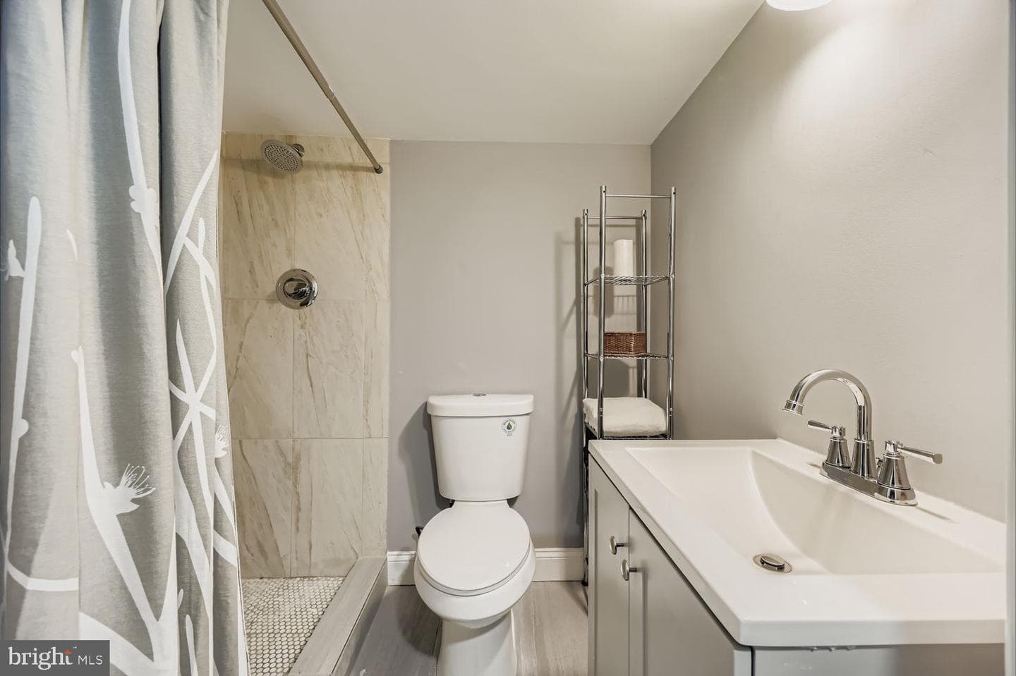 2225 Homewood Avenue photo 26