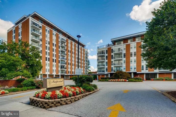 3601 Clarks Lane #508 photo 2