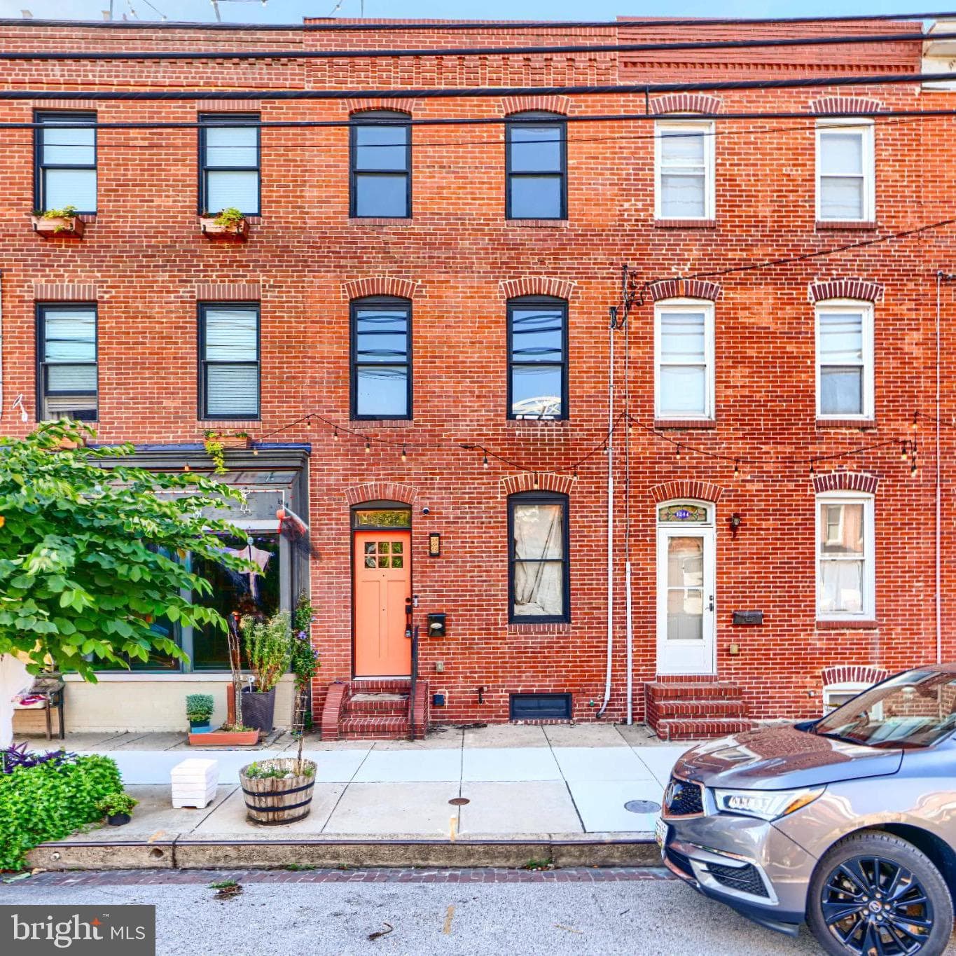 1246 Hull Street photo 1