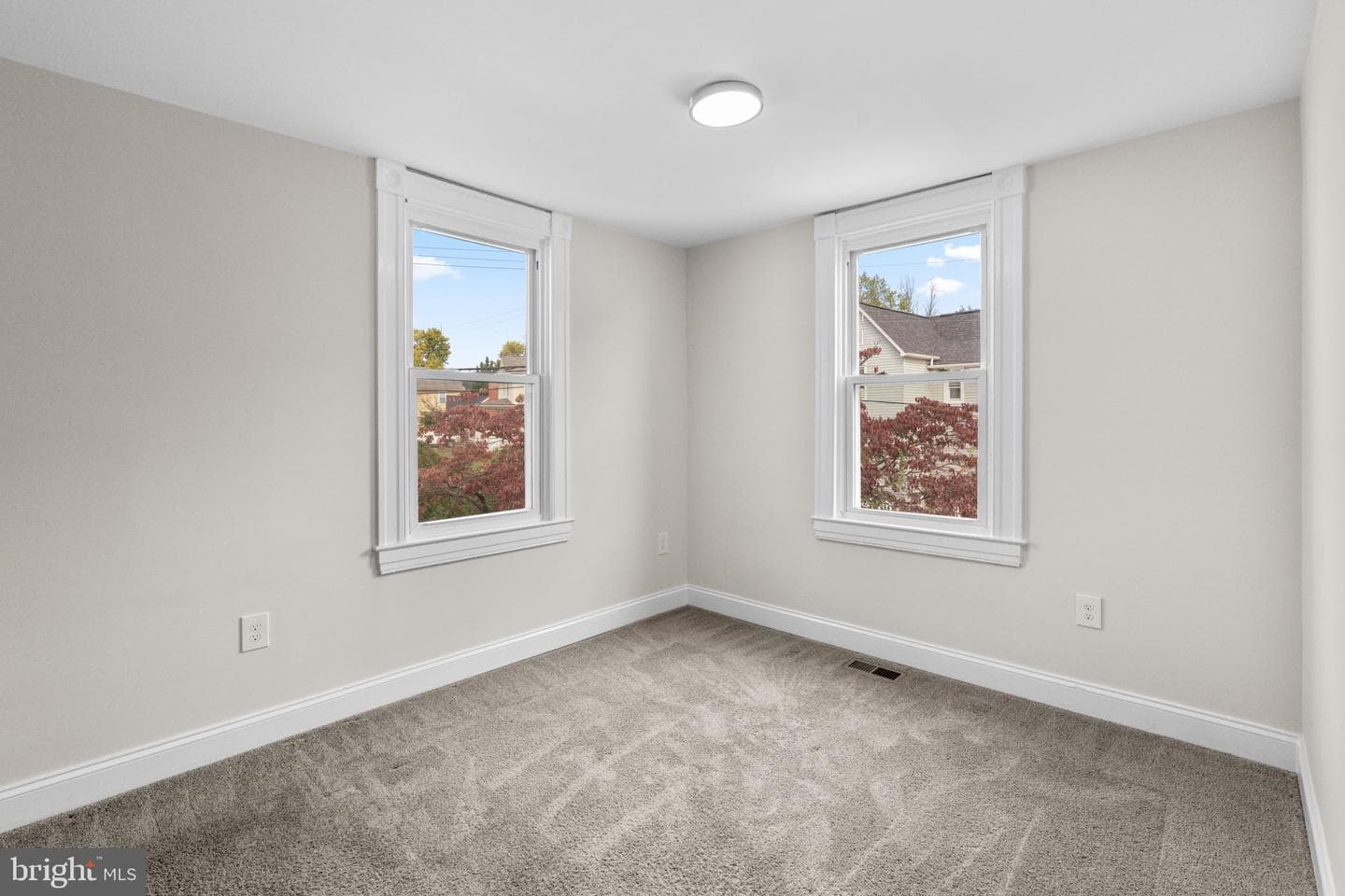4503 Glenarm Avenue photo 32