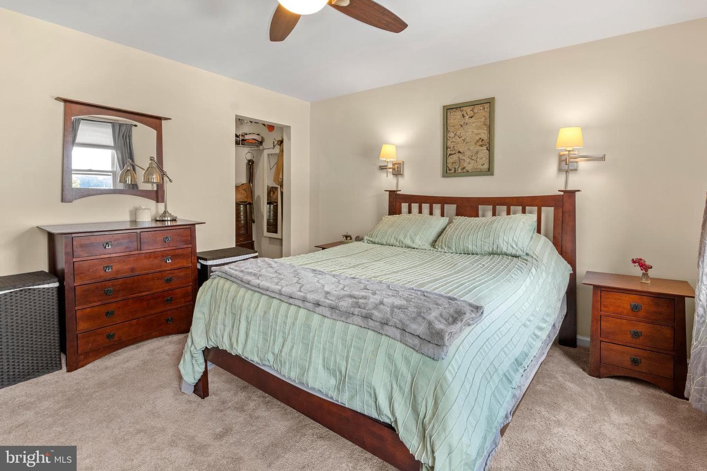 1515 W 36th Street photo 23
