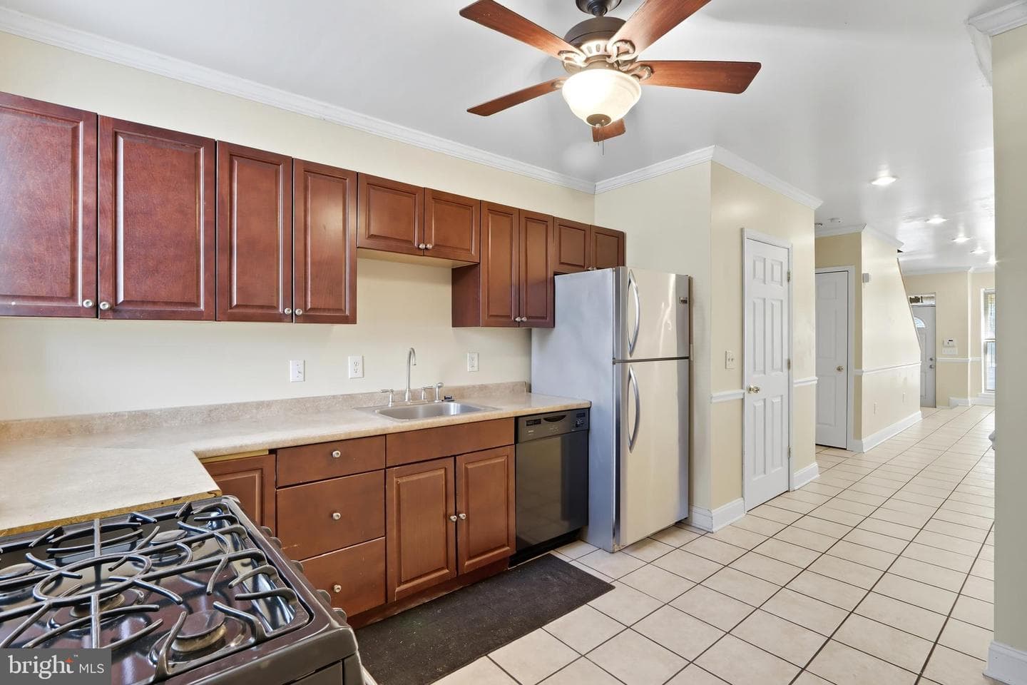 1314 James Street photo 10