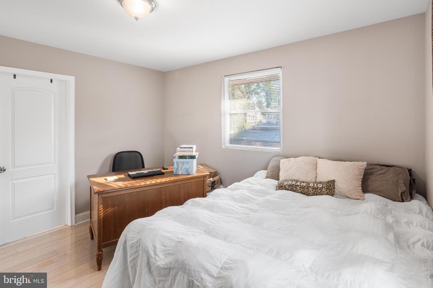 5219 W North Avenue photo 8