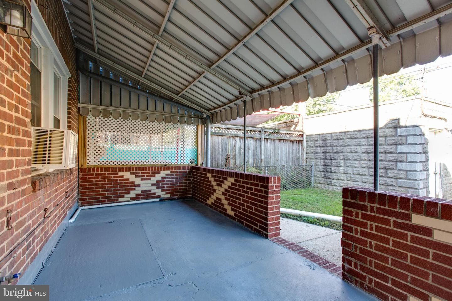 5506 Frederick Avenue photo 16