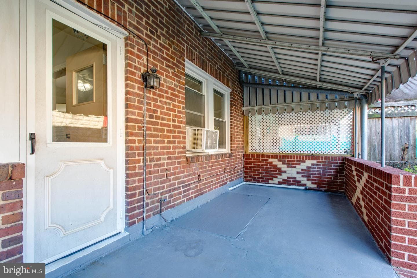 5506 Frederick Avenue photo 17