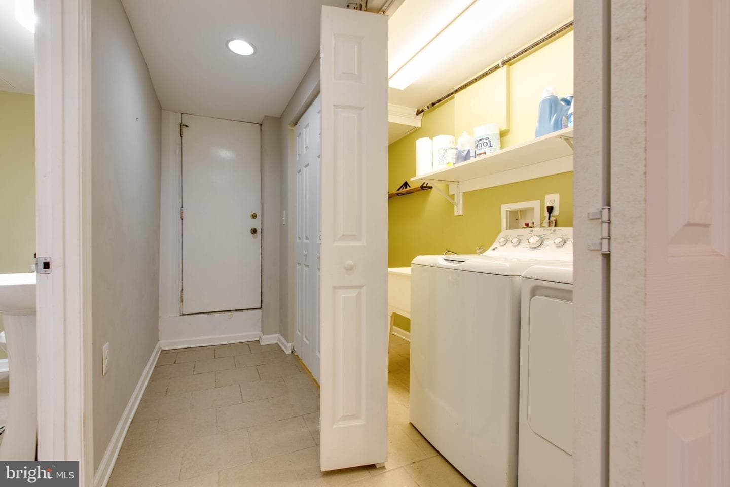 5506 Frederick Avenue photo 36