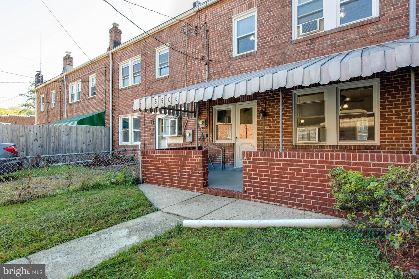 5506 Frederick Avenue photo 39