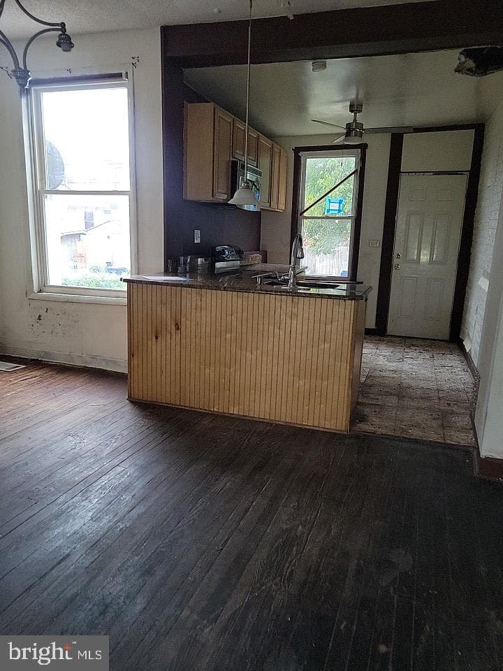 3011 Kenyon Avenue photo 6