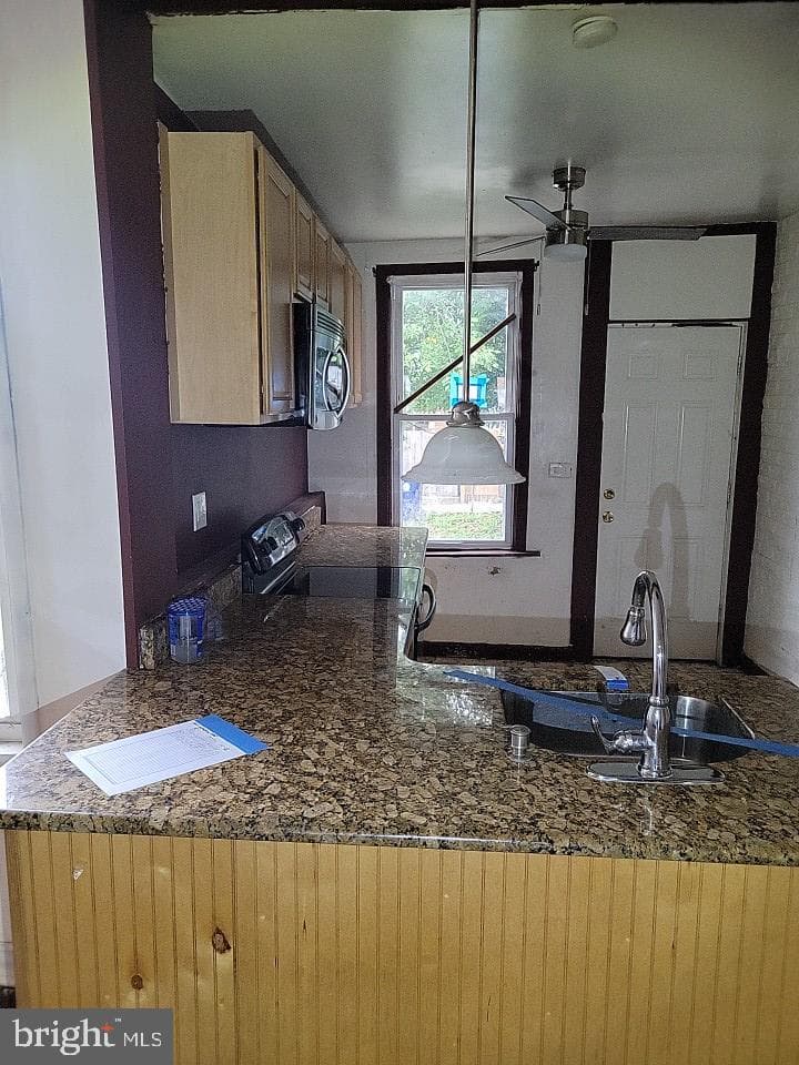 3011 Kenyon Avenue photo 7