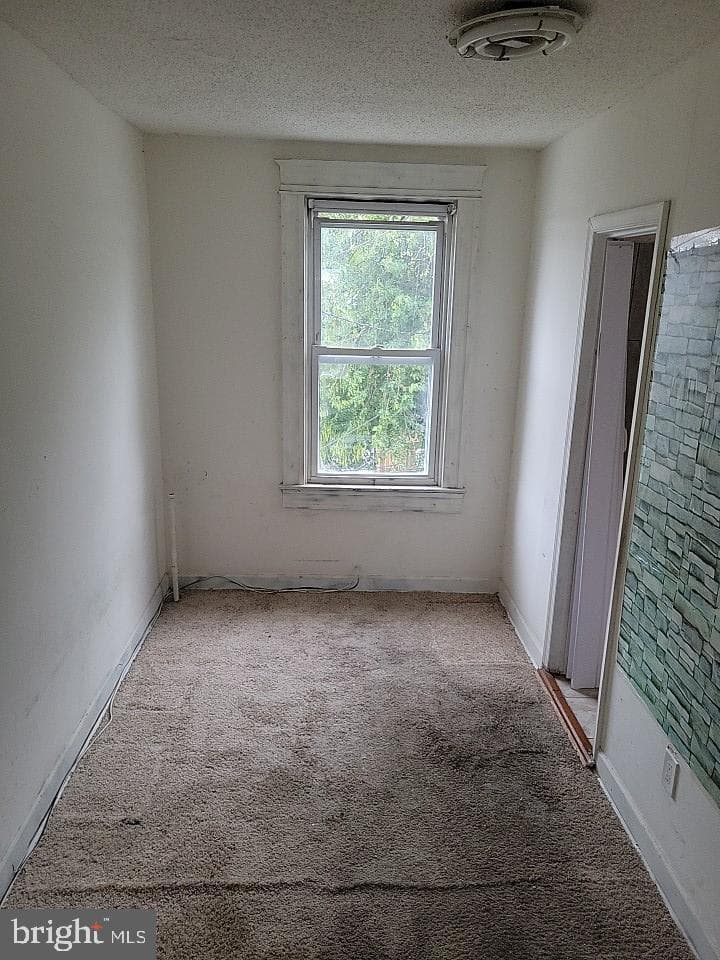 3011 Kenyon Avenue photo 9
