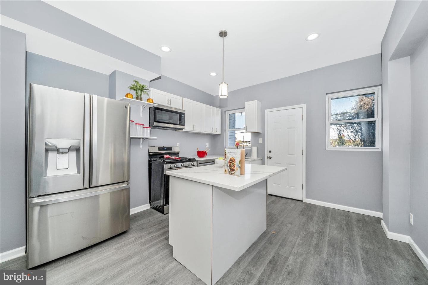 2224 W Fayette Street photo 49