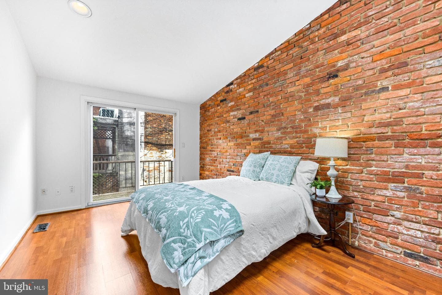 1046 Patapsco Street photo 10