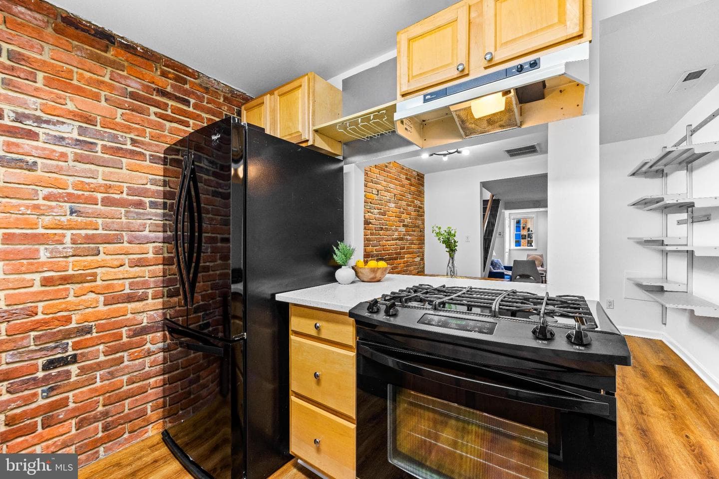 1046 Patapsco Street photo 9
