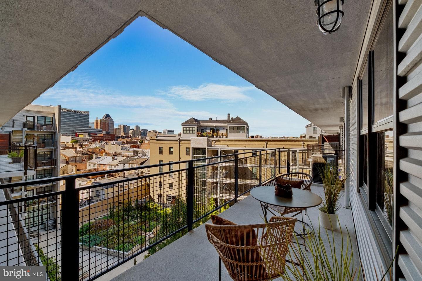 1220 Bank Street #407 photo 38