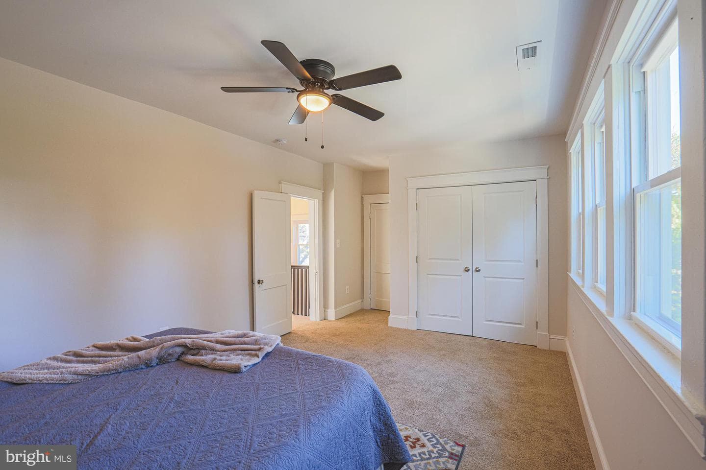 2926 Silver Hill Avenue photo 34