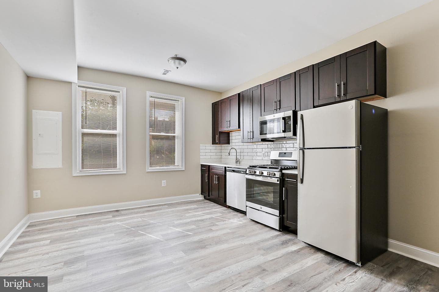 100 Collins Avenue photo 6