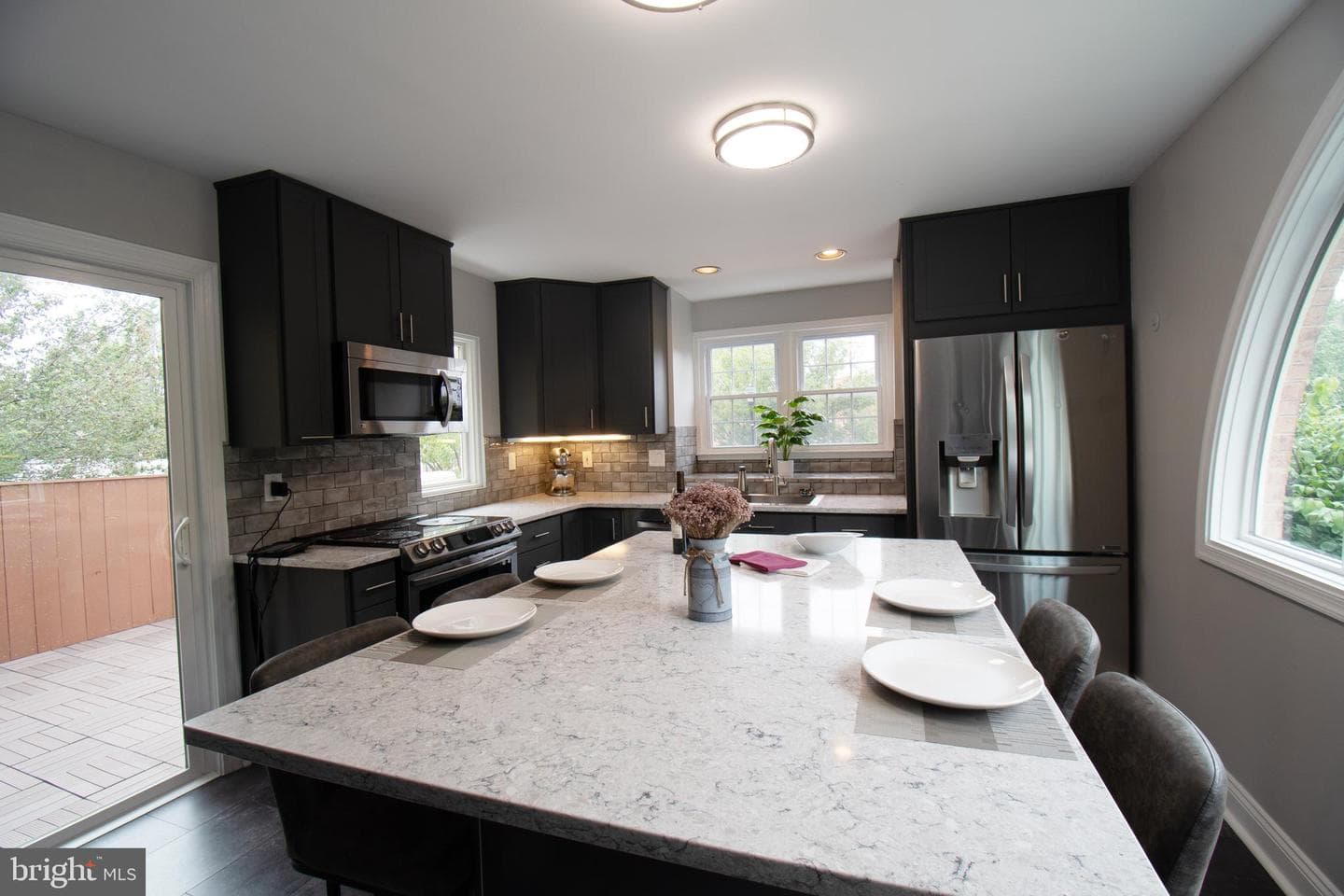1200 S Kenwood Avenue photo 10