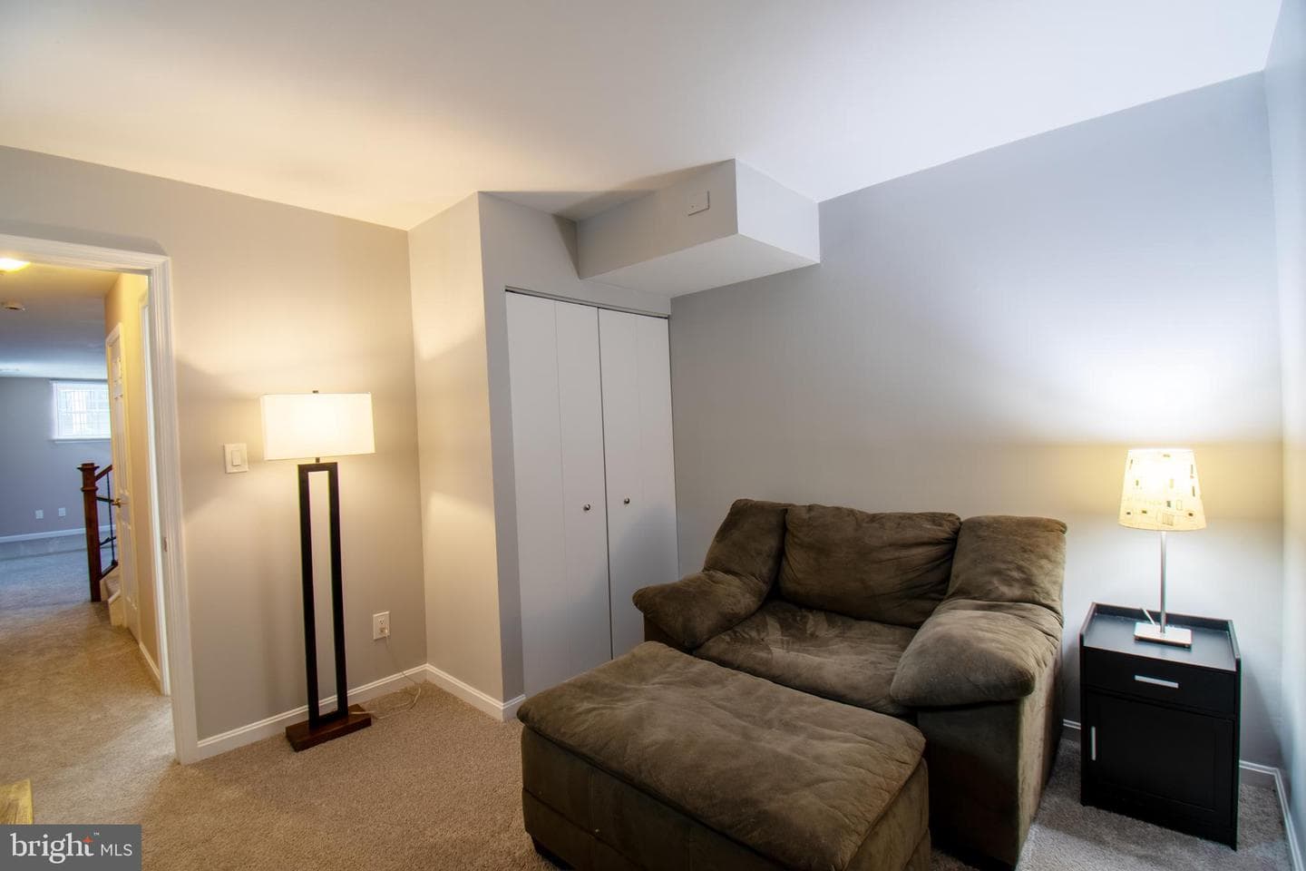 1200 S Kenwood Avenue photo 34