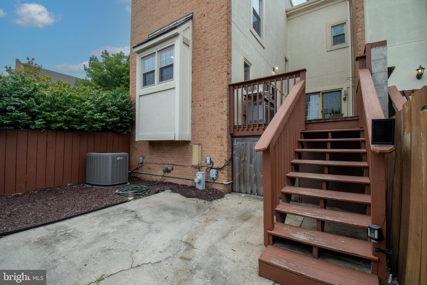 1200 S Kenwood Avenue photo 37